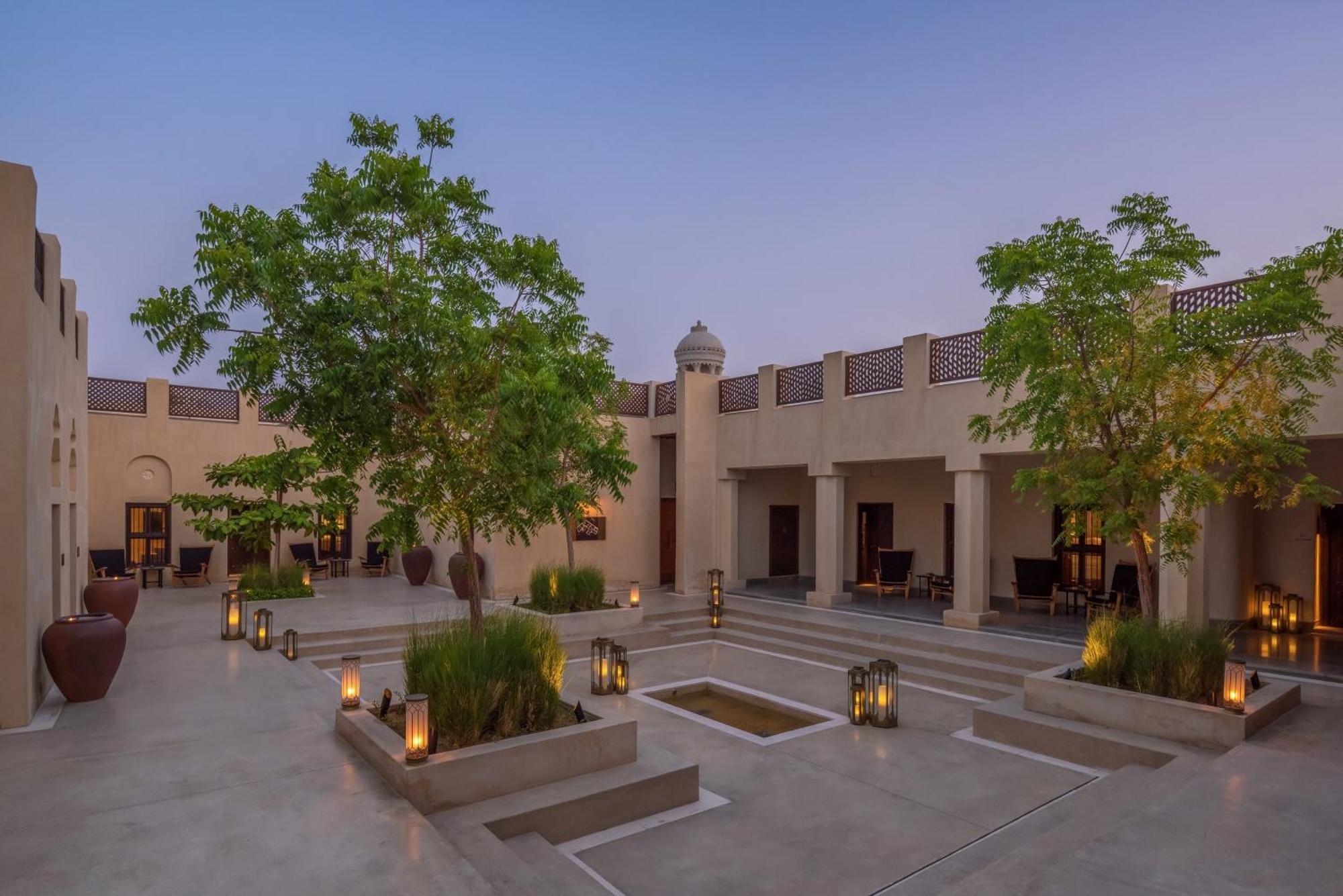 Отель The Chedi Al Bait, Шарджа Экстерьер фото